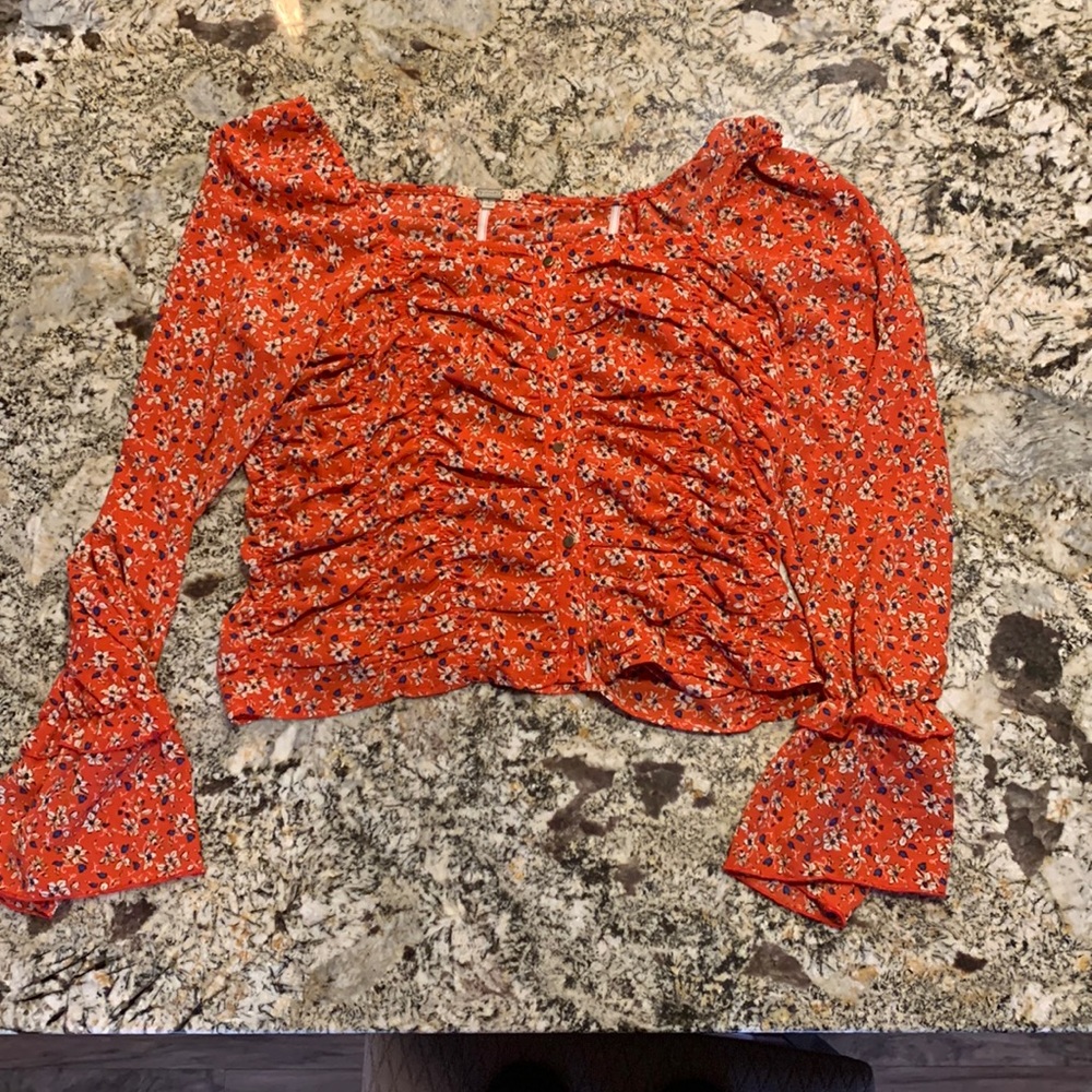 Gimmicks from Buckle crop top